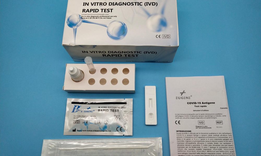 Kit rapid test Covid RICOV3, confezione da 20