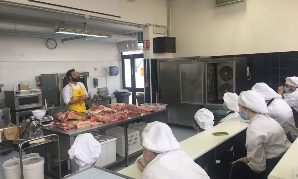 lezione di Giovanni Togni agli studenti panzini senigallia