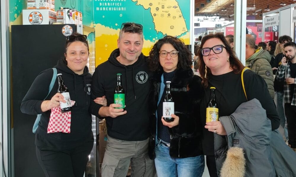 Belvedere O. / Il sindaco Sara Ubertini alla Fiera di Rimini per visitare lo stand di Beerik