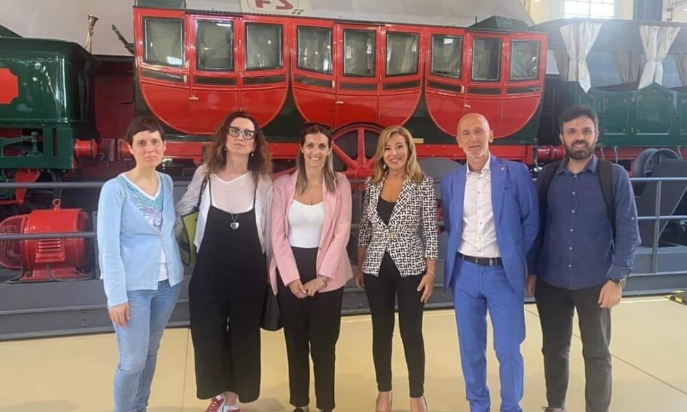 Falconara /  Ex Squadra Rialzo, sindaco e amministratori a Napoli al museo d'eccellenza del traporto ferroviario